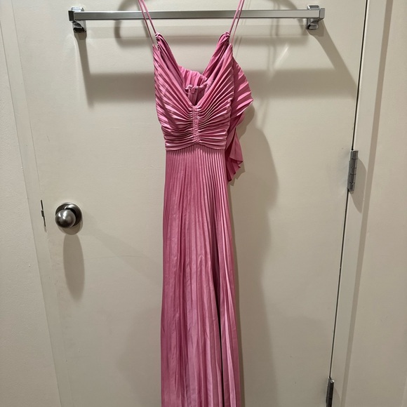 🩷ALC Dress Size 6 The Angelina Pisse Midi🩷 - Picture 7 of 7